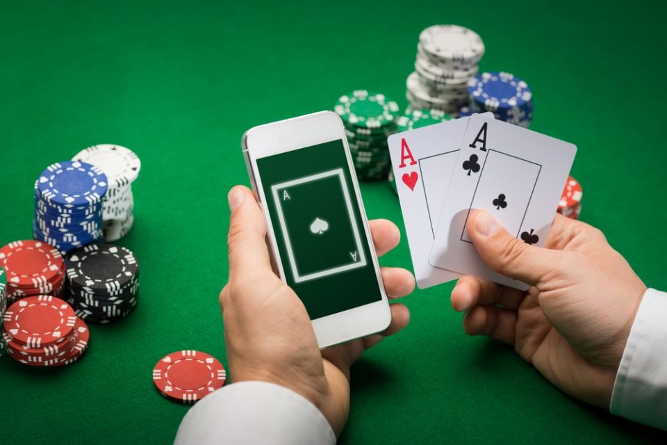 Know About The Pros And Cons Of Reputable Online Casinos